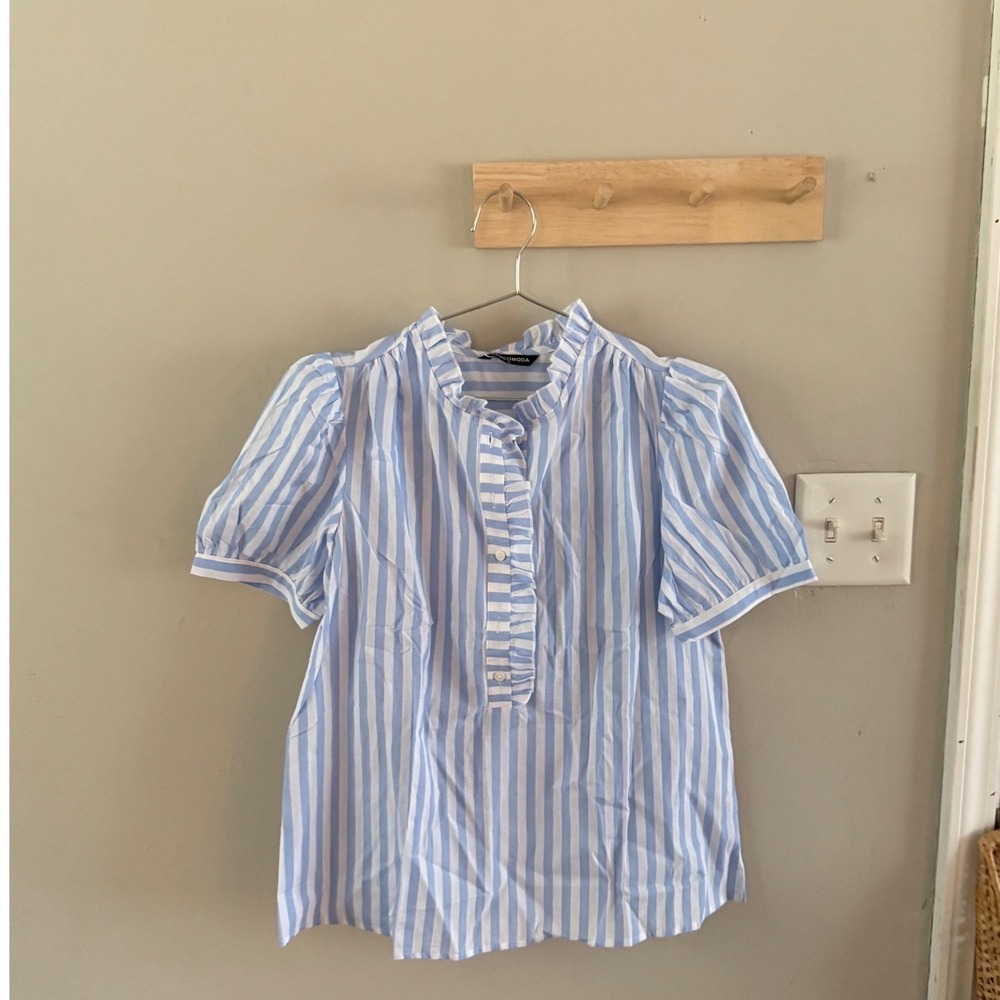 NWT blue + white stripped top